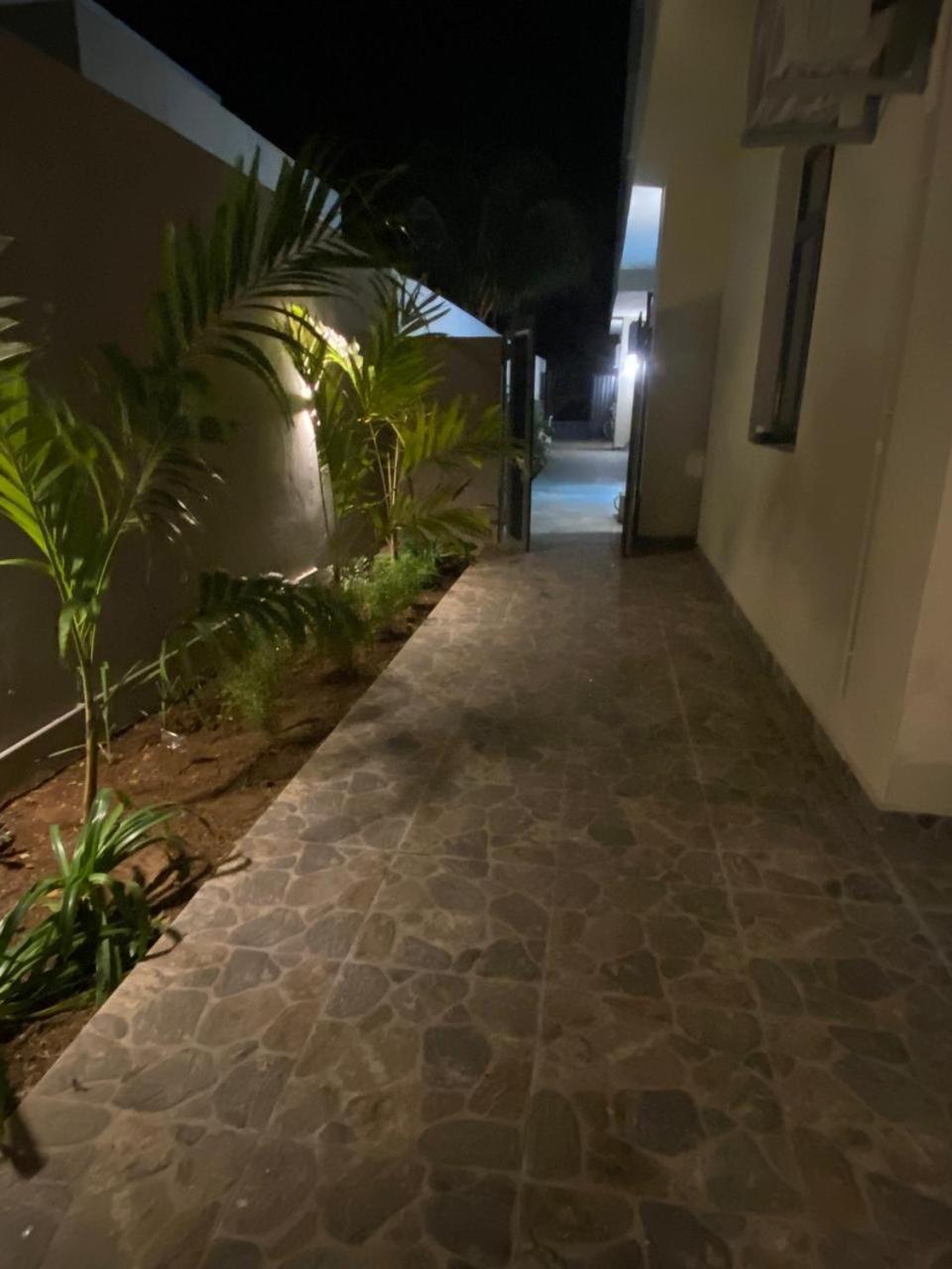 Luxury Retreat At Aqua Breeze Apartment, Flic-en-Flacq Εξωτερικό φωτογραφία