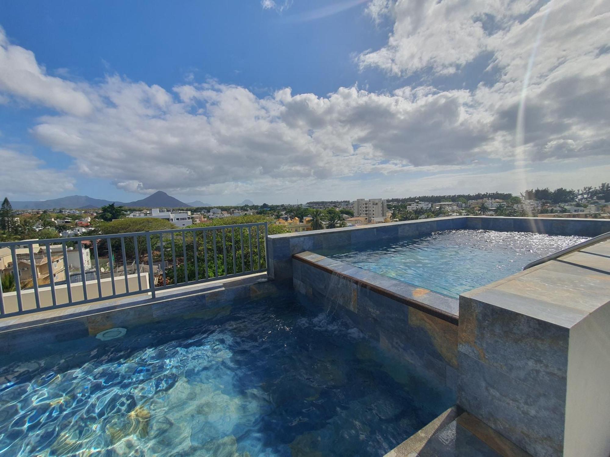 Luxury Retreat At Aqua Breeze Apartment, Flic-en-Flacq Εξωτερικό φωτογραφία